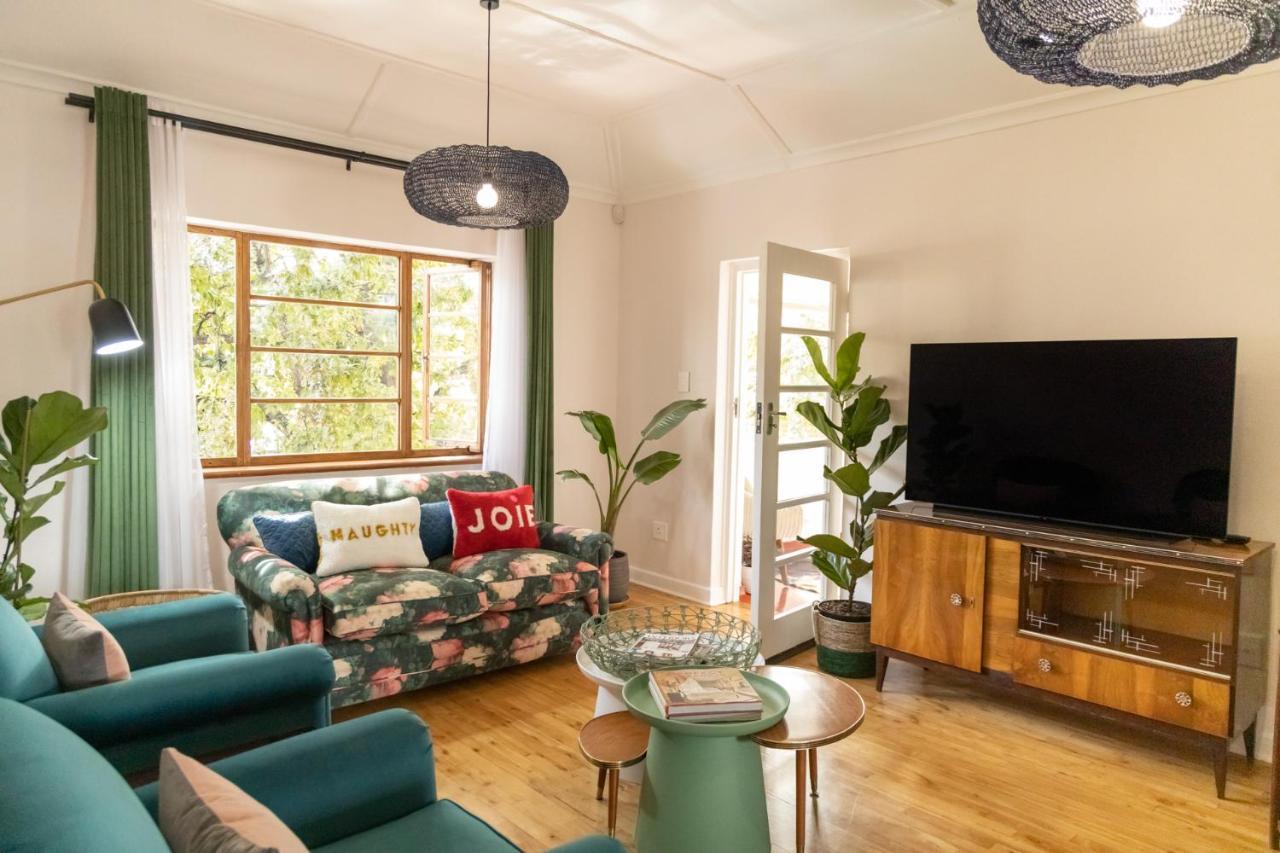 Boho Chic Apartment סטלנבוש מראה חיצוני תמונה